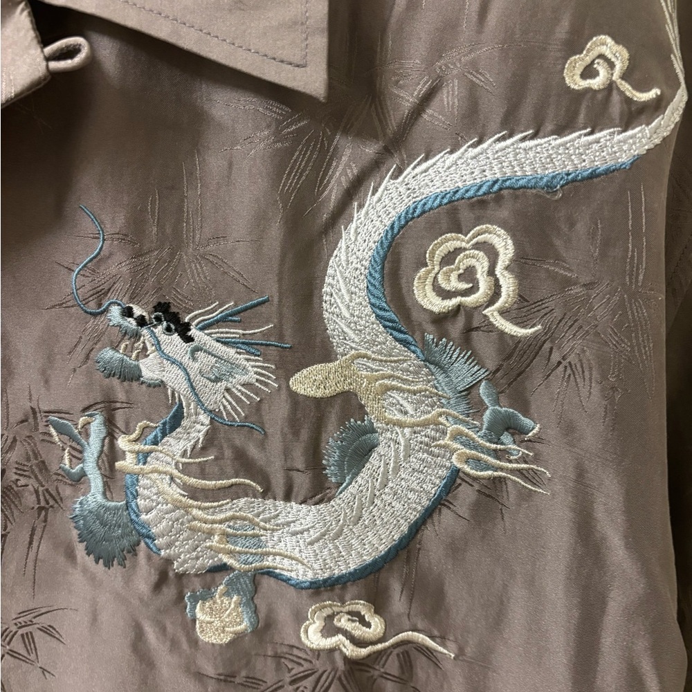 VTG Silk Embroidered Dragon Button Up BC ETHIC| Size XL
